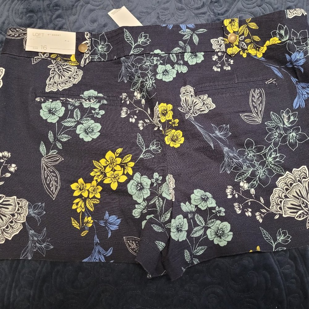 Loft floral shorts